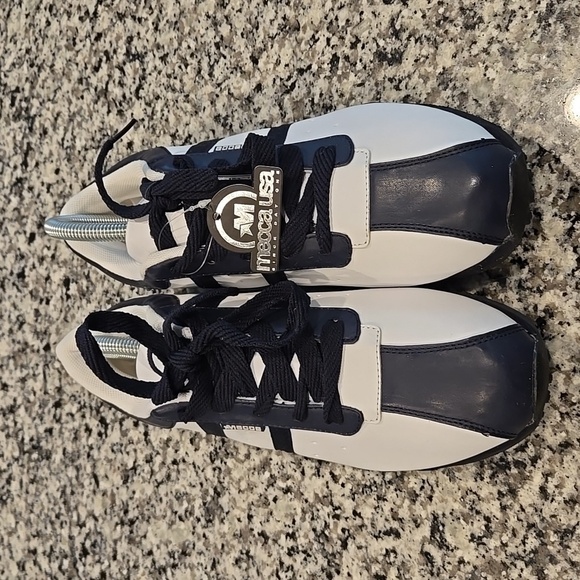 MECCA USA "SONNY" SHOES. SIZE 8.5. - Picture 3 of 9